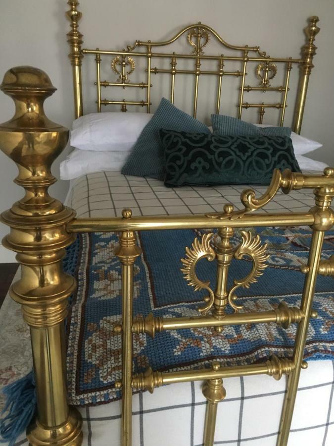 The Carriage House Flat - Downtown Paris Canada エクステリア 写真